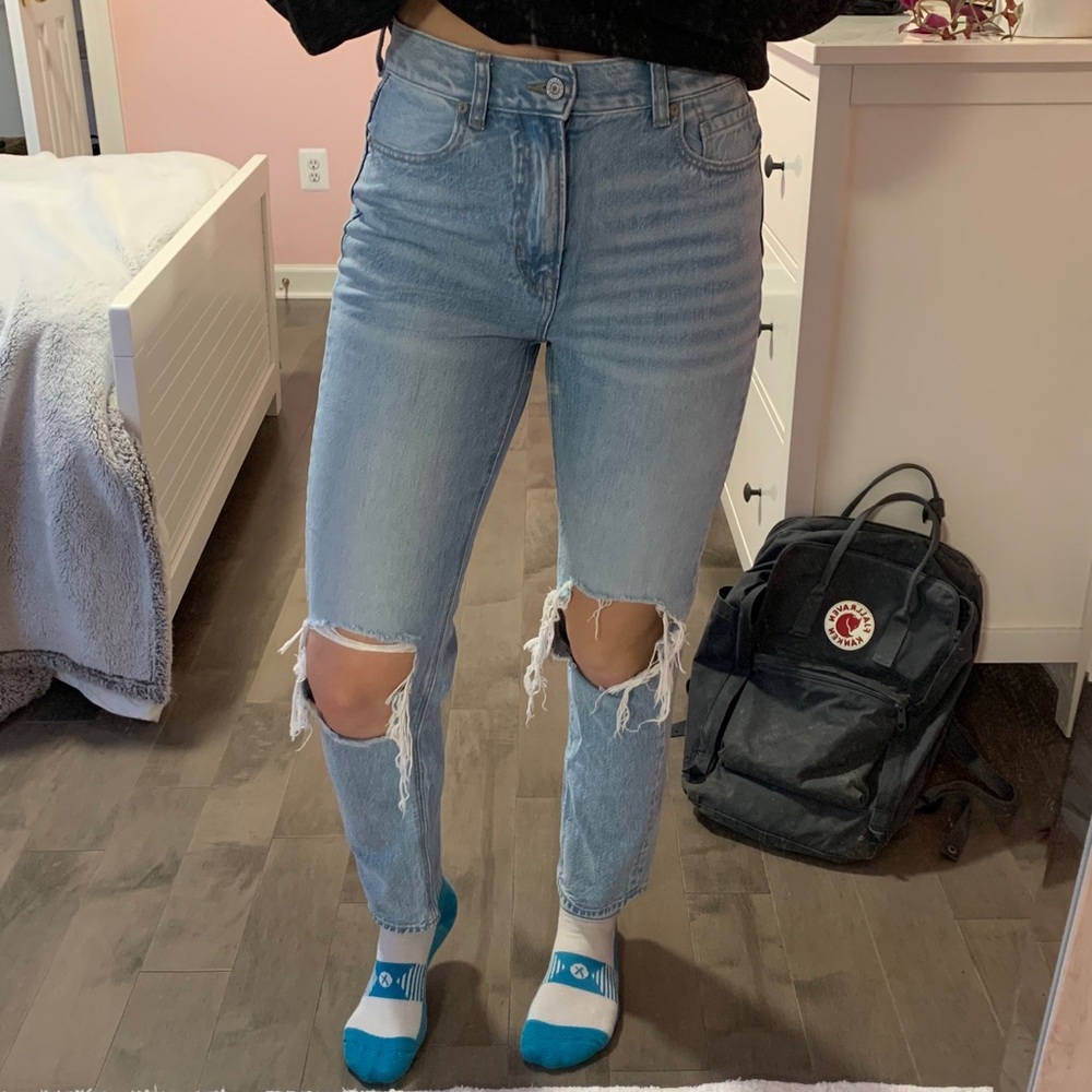 American eagle mom jeans